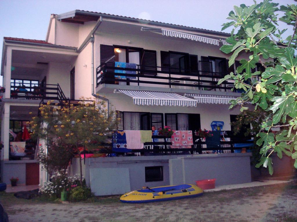 Apartments Jurlina Seline Exterior foto