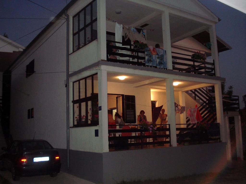 Apartments Jurlina Seline Exterior foto