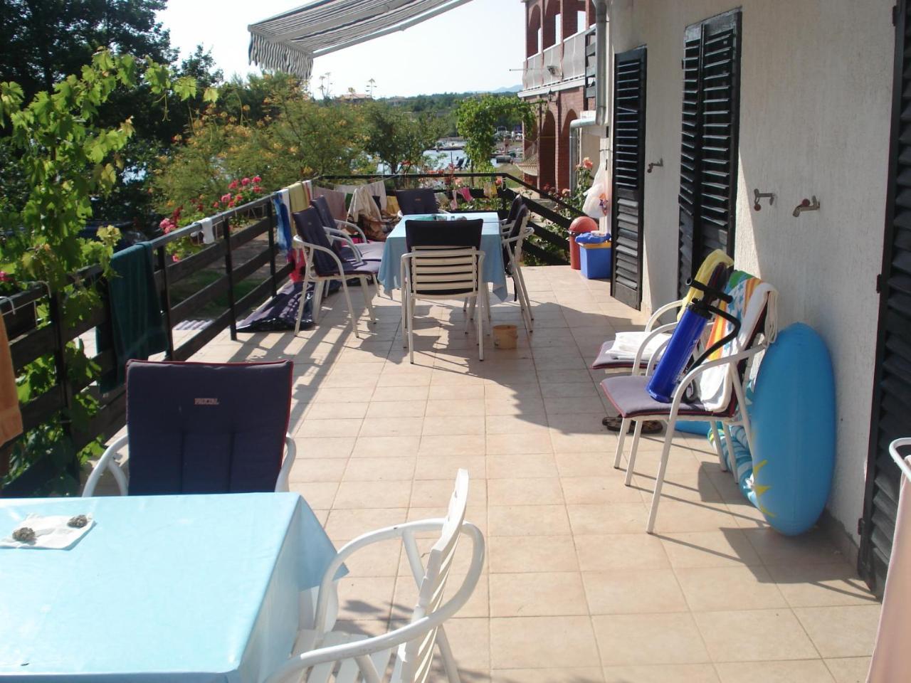 Apartments Jurlina Seline Exterior foto